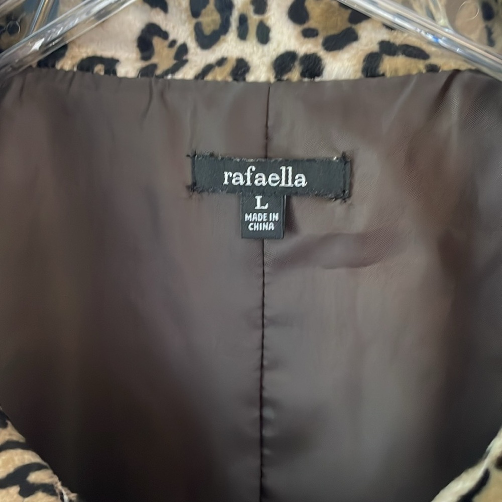 Animal  print jacket - Picture 2 of 3